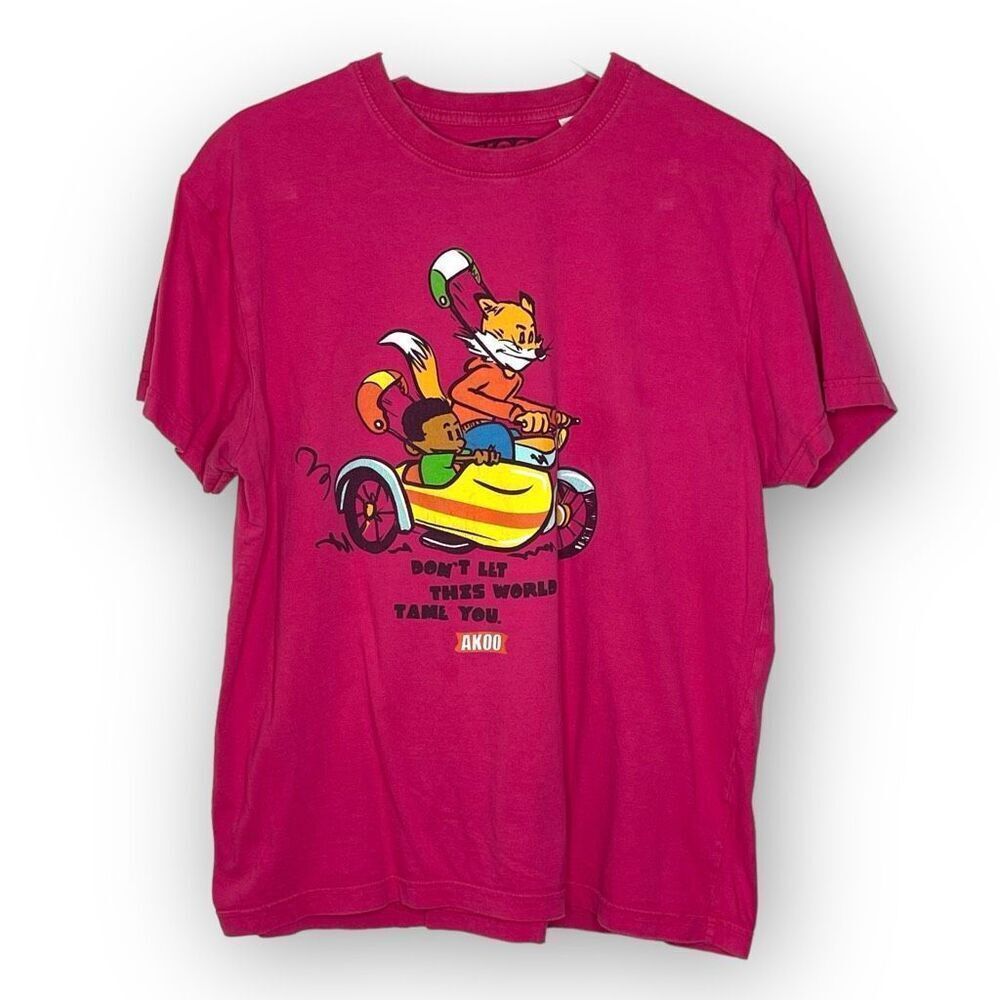 Akoo Don't Let This World Tame You Pink Short Sleeve T-shirt Women’s Size Medium